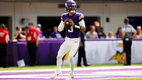 La Grange Park native, Vikings QB McCarthy needs surgery on meniscus tear in right knee