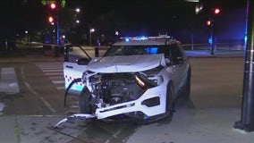 Woodlawn rideshare crash injures 4, including 2 Chicago police officers