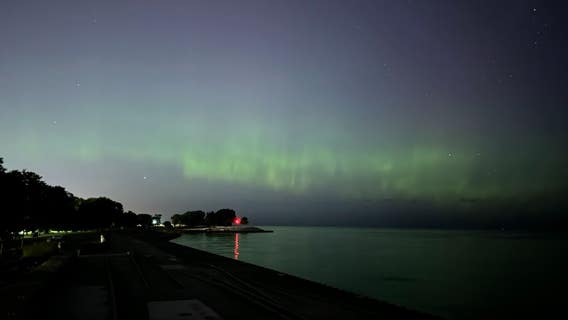 Northern Lights put on a show in Chicago