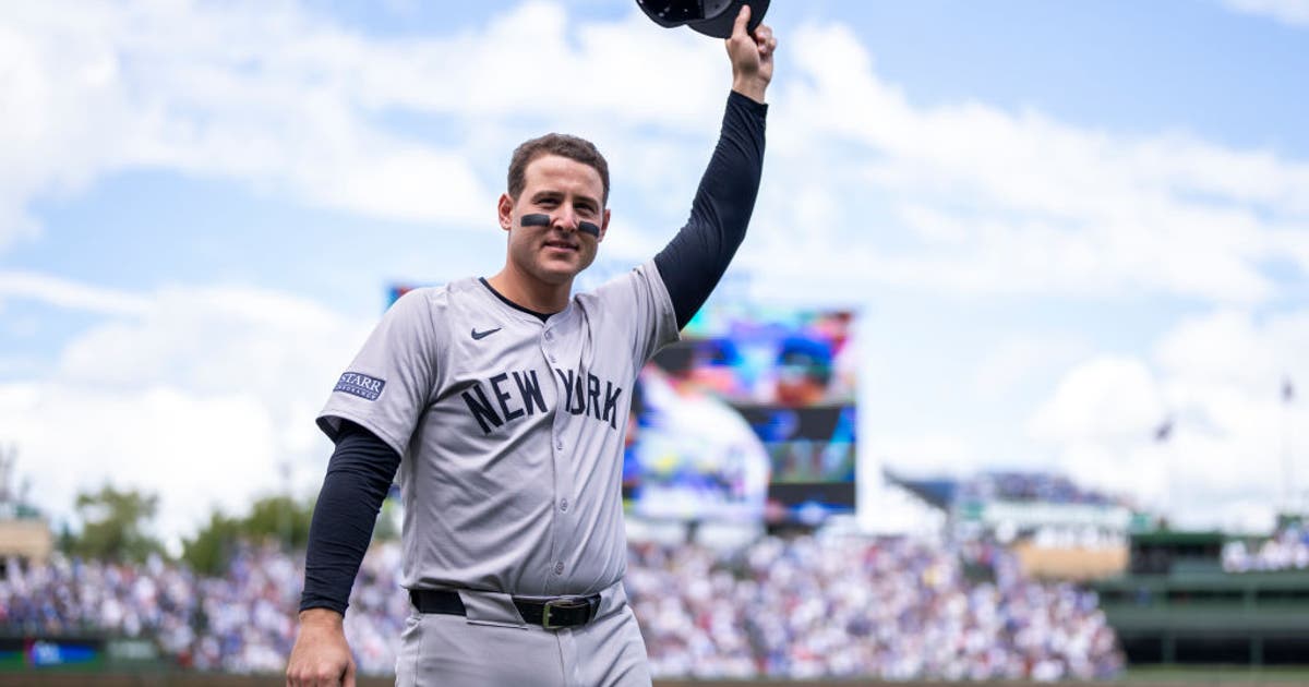 Chicago Cubs legend Anthony Rizzo returns to Wrigley Field | FOX 32 Chicago