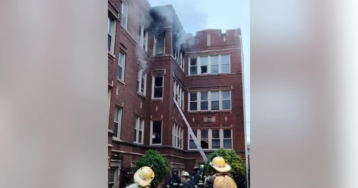 Chicago firefighters battle blaze in Chatham | FOX 32 Chicago