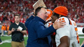 Luke Altmyer throws 4 TD passes, leads No. 24 Illinois to 31-24 OT win over No. 22 Nebraska