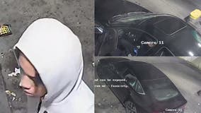 Chicago police seek suspects in South Side robbery, attempted carjacking