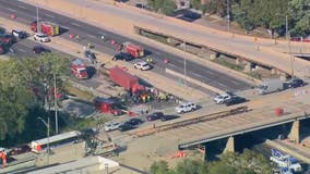 Edens Expressway reopens after multi-vehicle crash, oil spill