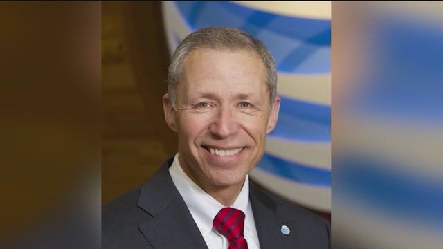 Jury deadlock leads to mistrial in AT&T bribery case tied to Mike Madigan