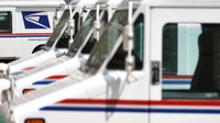 Suspect steals mail truck in the Loop, chase leads to arrest: CPD