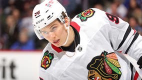 Donato scores twice as Blackhawks beat Avalanche 5-2 to snap 4-game skid