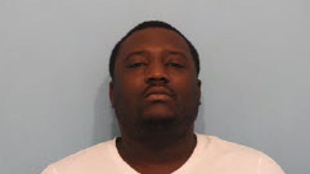 Chicago man arrested for allegedly selling drugs in Naperville