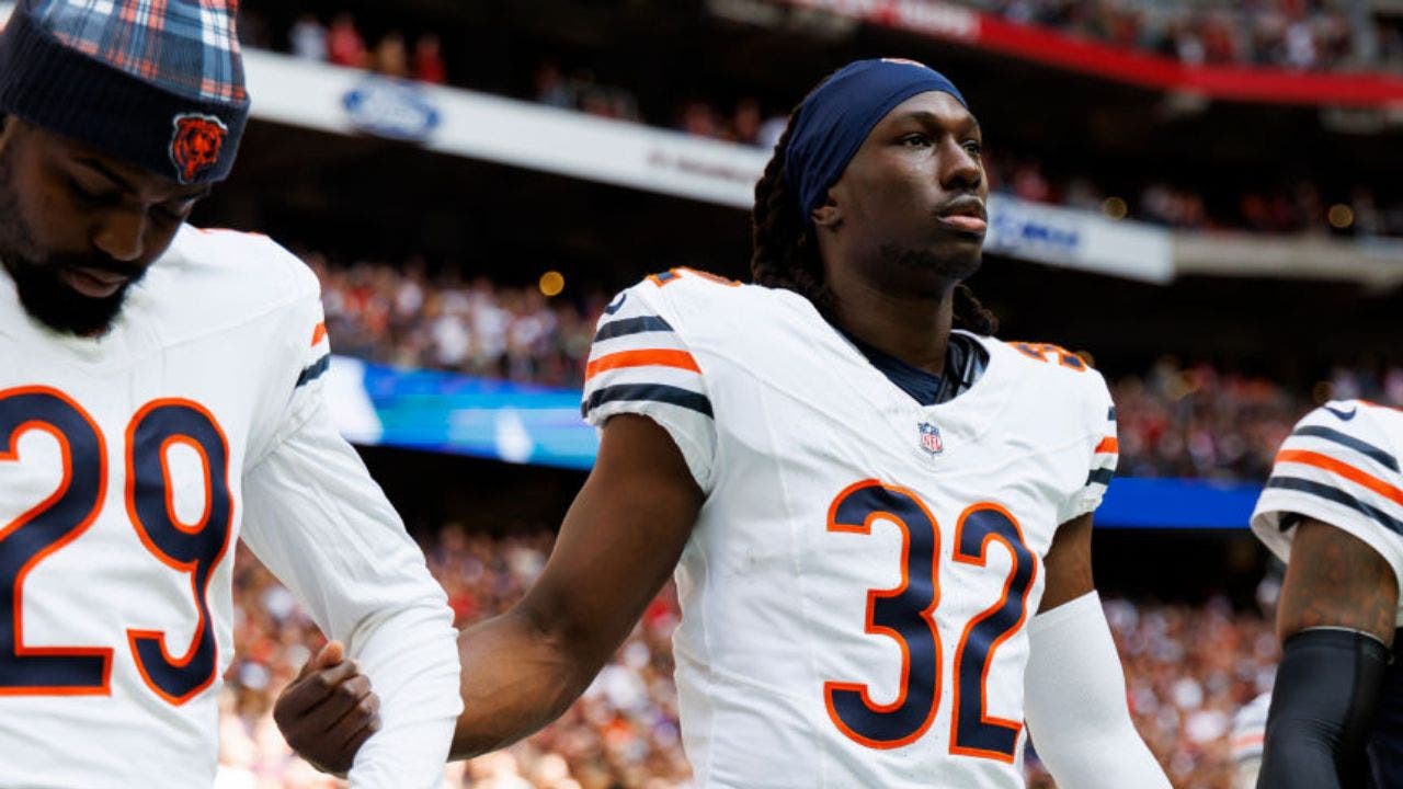 Bears Place RB Deion Hankins, DB Terrell Smith on IR, Sign Royce Freeman