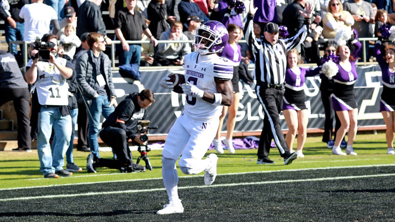 Northwestern Defeats Purdue 26-20 in Overtime