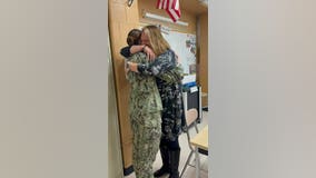 South suburban teacher reunited with Navy granddaughter in Thanksgiving surprise