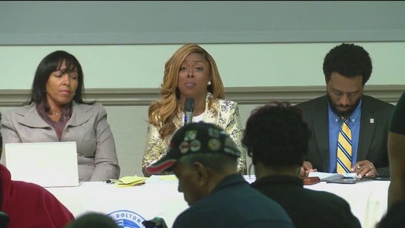 2 Thornton Township trustees will skip Monday meeting amid tensions with Supervisor Tiffany Henyard