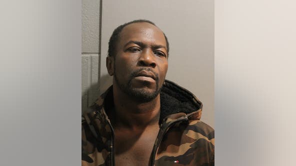 Chicago man arrested after allegedly shooting another man in Marquette Park