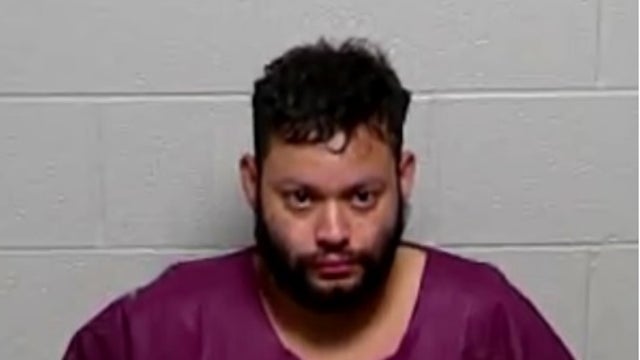 Man arrested for slashing family member with box cutter, threatening others in Beach Park