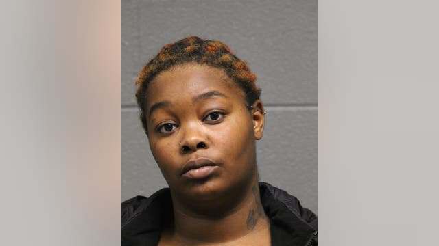Chicago woman robbed two people on CTA Red and Orange Line trains: police