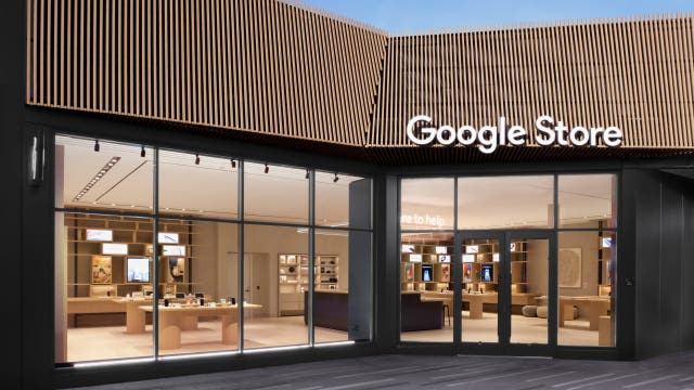 New Google store in Chicago suburb offers shoppers a first-of-its-kind experience