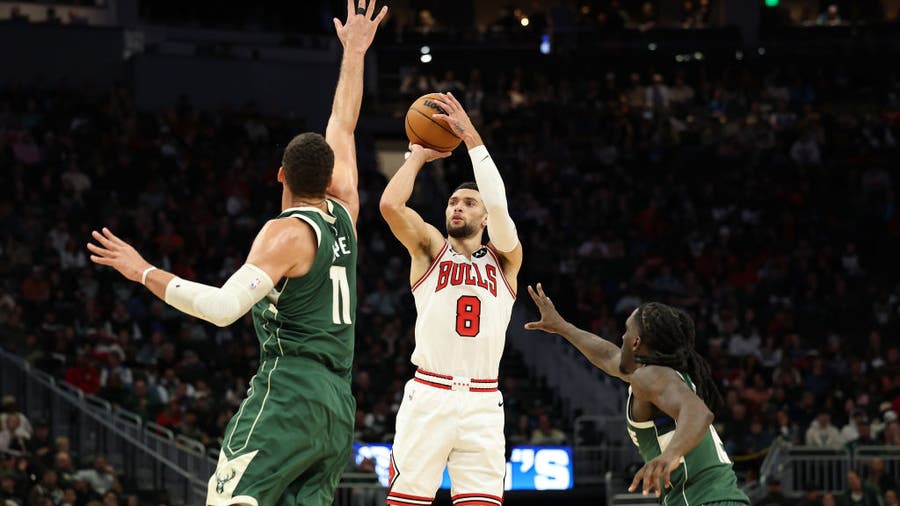 Antetokounmpo scores 41 points as Bucks beat Bulls 122-106 for 4th win in 5 games