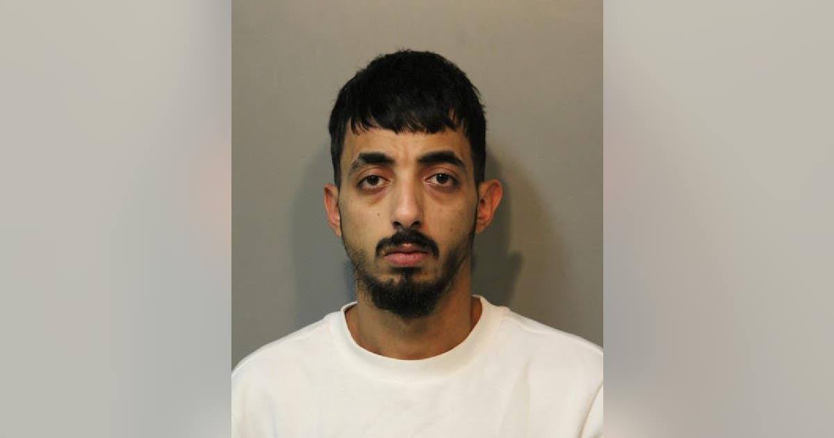 Man arrested in Oak Lawn shooting that left one wounded, teens’ car ...