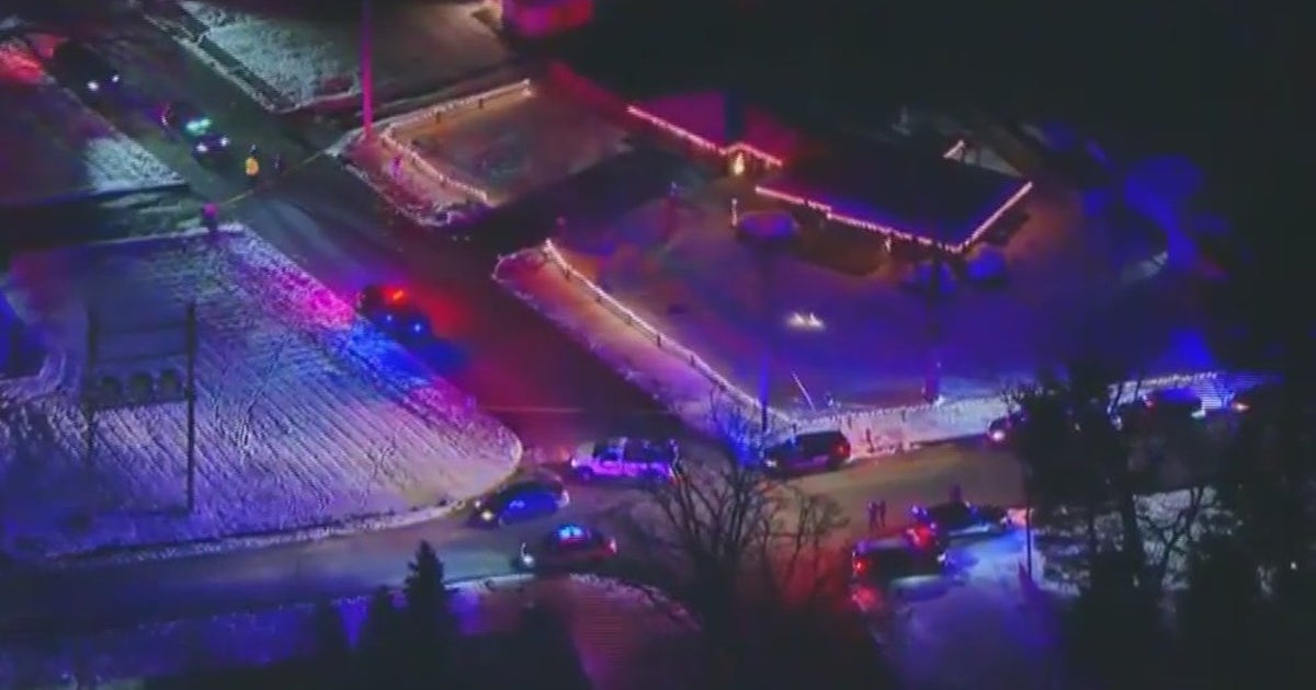 Shooting in south suburb leaves man hospitalized, police say | FOX 32 ...