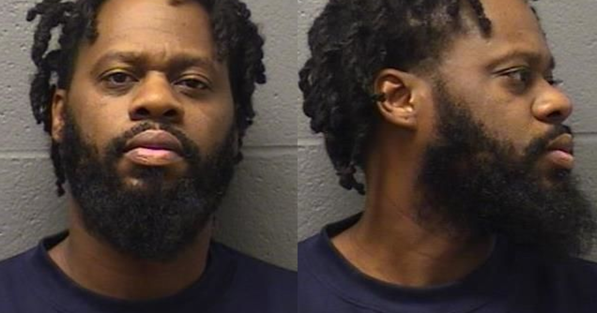 Elgin man charged with murder in Dec. 7 stabbing death | FOX 32 Chicago