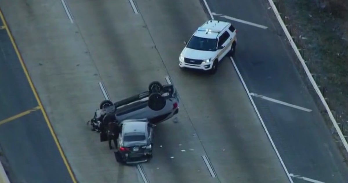 I-57 rollover crash stalls outbound traffic | FOX 32 Chicago