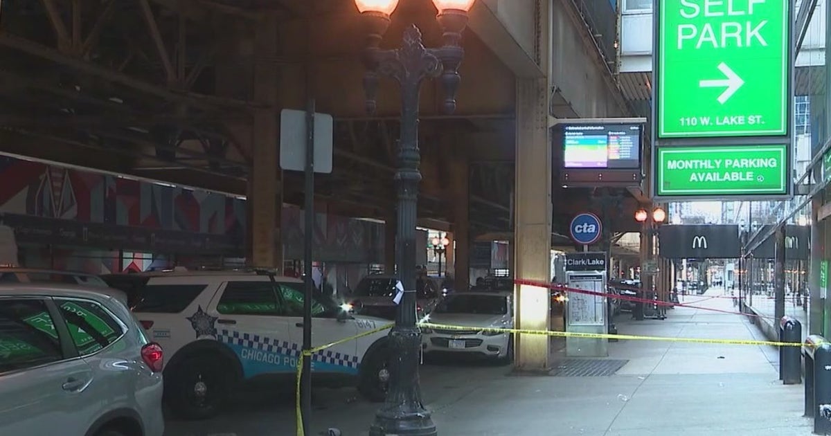 Shooting in Chicago Loop leaves man seriously wounded | FOX 32 Chicago