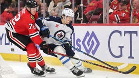 Scheifele scores as the Jets beat the Blackhawks 4-2 in Sorensen's first game