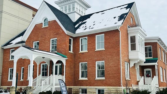 Former Aurora hospital building reopens as new café