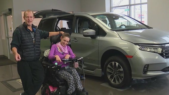 Driven Foundation gifts wheelchair-accessible vans to Chicago families in need