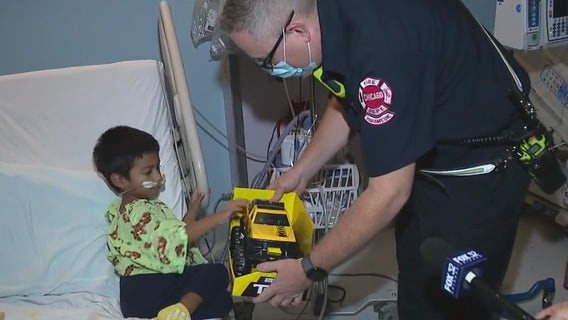 Chicago firefighters deliver toys to children's hospital
