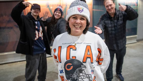 PHOTOS: Illinois woman and cancer survivor celebrates anniversary of completing chemotherapy at Bears game