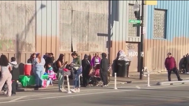 Trump Administration to begin immigration raids in Chicago next week, WSJ reports