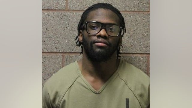Man indicted after drug-soaked paper found in glove at Cook County Jail