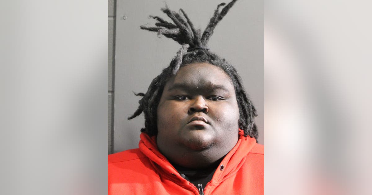 Chicago man arrested 15 minutes after allegedly shooting another man in ...