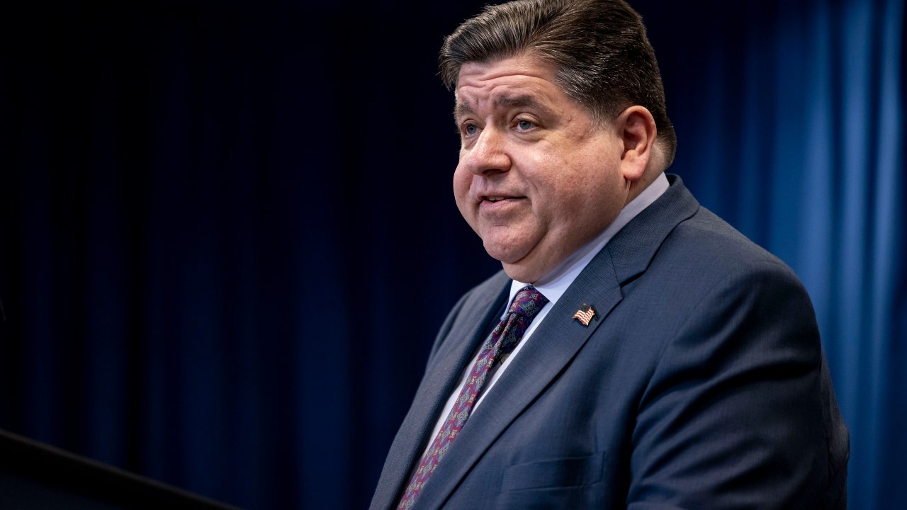 Pritzker bans Jan. 6 participants from state jobs: ‘No place in government’