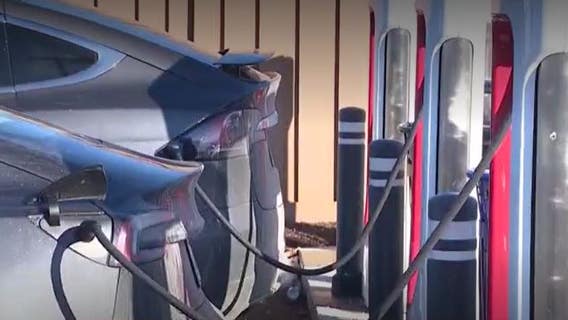 Chicago cold snap forces EV drivers to rethink routines as chargers get busier