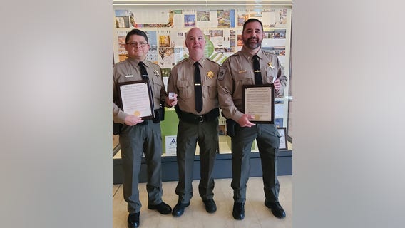 Illinois officers honored for saving lost man in woods during freezing temps