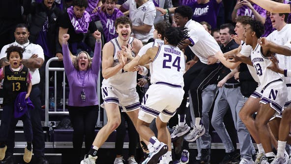 Northwestern beats Maryland 76-74 on Nick Martinelli's jumper just before the OT buzzer