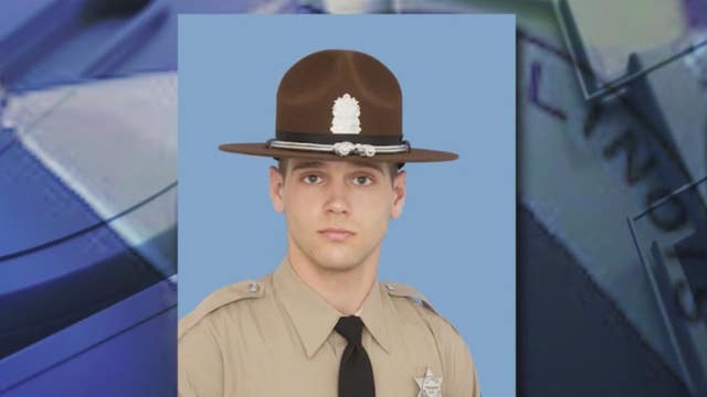 Fallen Illinois State Trooper honored in suburban memorial service