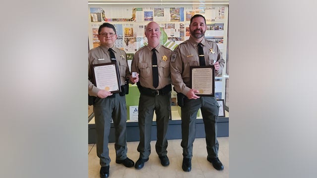 Illinois officers honored for saving lost man in woods during freezing temps