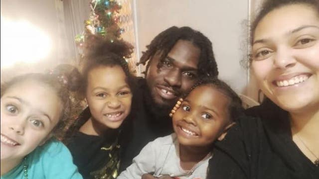 Indiana family of five found dead in apparent murder-suicide