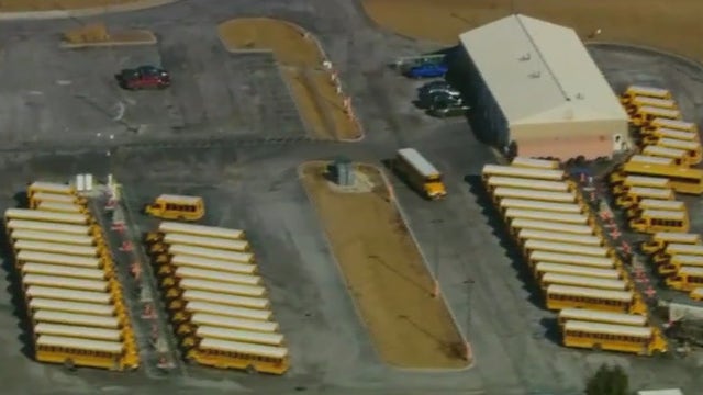 Thieves steal catalytic converters from Chicago area school buses, prompt e-learning day