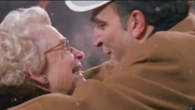 Virginia McCaskey funeral: Family, friends gather to honor late Bears owner