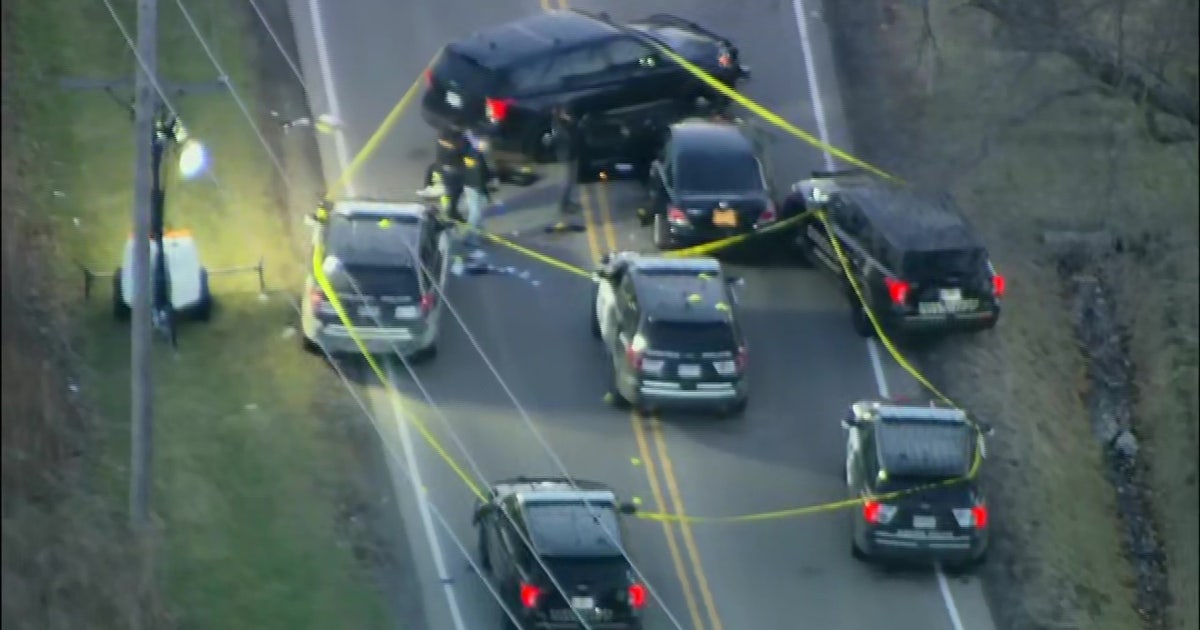 Aurora police fatally shot battery suspect after stopping car | FOX 32 ...