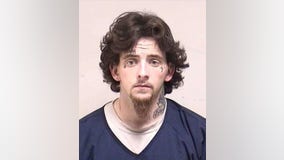 Wisconsin police chase of 2 men leads to crash in Chicago suburbs