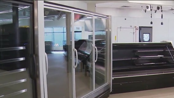 Lombard's Prairie Food Co-op nears opening, calls for final push in community investment