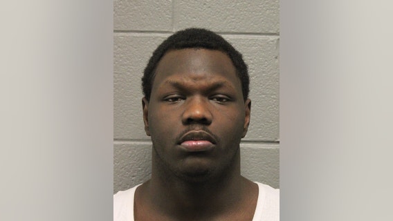 Chicago man accused of robbing 11 people after online marketplace setups