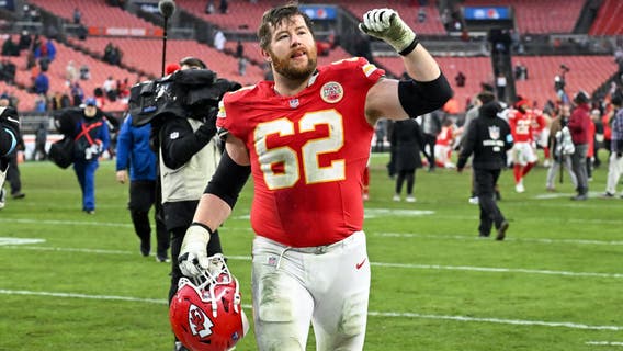 Chicago Bears extend Pro Bowl guard Joe Thuney