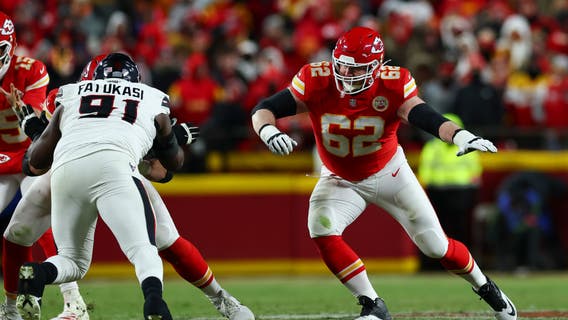 Column: Adding Joe Thuney, Grady Jarrett and others helps solve one of the Chicago Bears' biggest issues