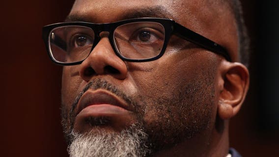 Chicago mayor defends sanctuary city policies: 'We do not harbor criminals; we arrest them'